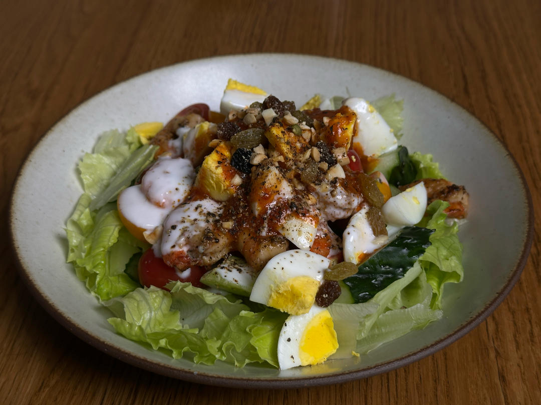 🥗春日轻食｜清简一餐，不过一盘虾仁脆蔬沙拉