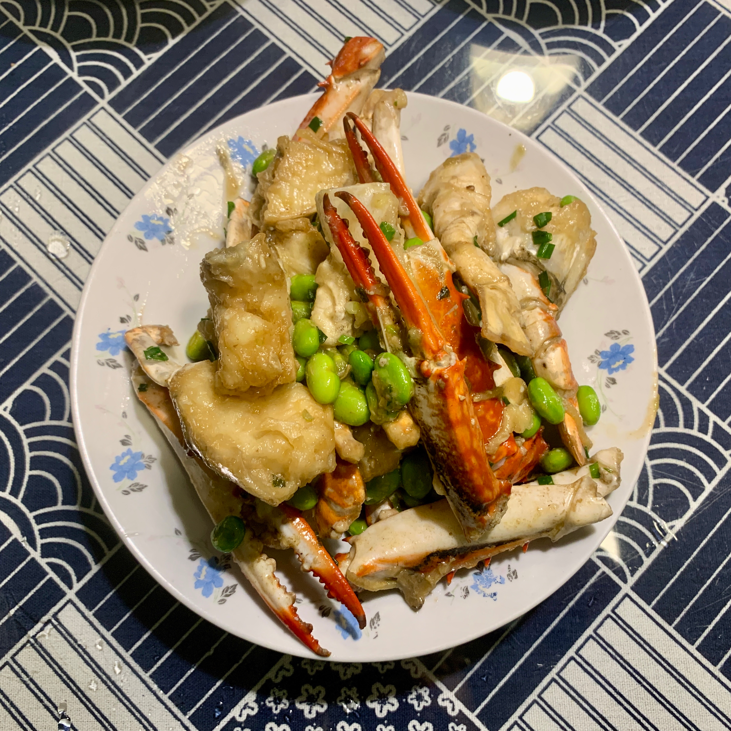 上海小囡爱吃的白蟹炒毛豆的做法