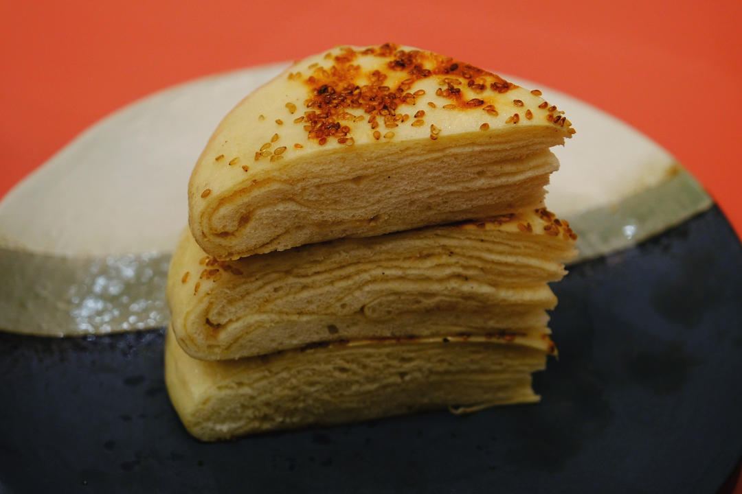 太好吃了！停不住嘴的椒盐发面千层饼（酸奶发面）