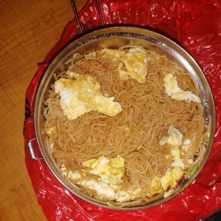 大牌档炒米粉