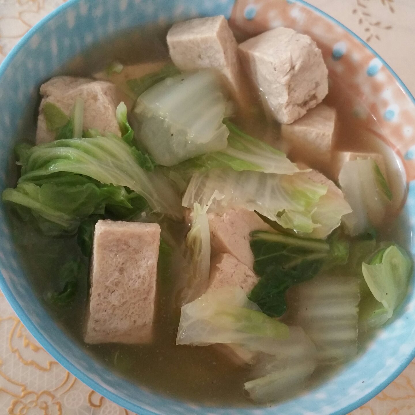 白菜炖冻豆腐