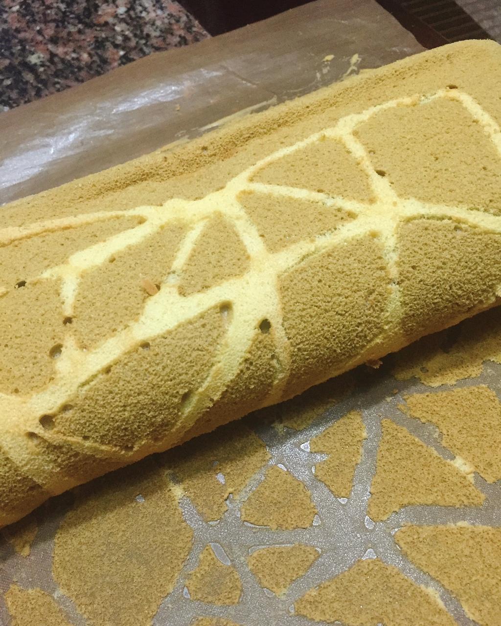 奶牛蛋糕卷+长颈鹿蛋糕卷