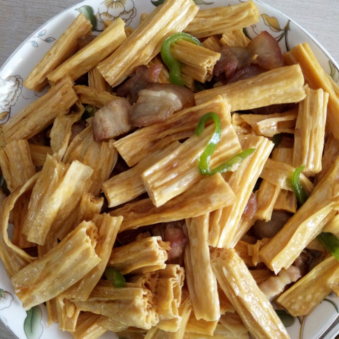 腐竹炒肉