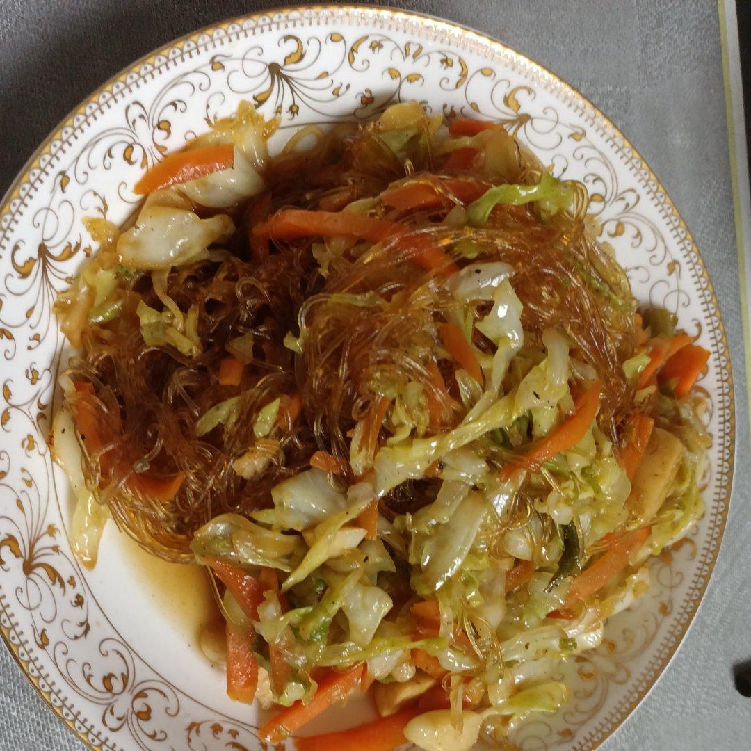 超下饭包菜炒粉丝