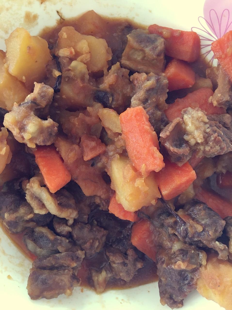 红烧牛肉土豆 （独家秘制）