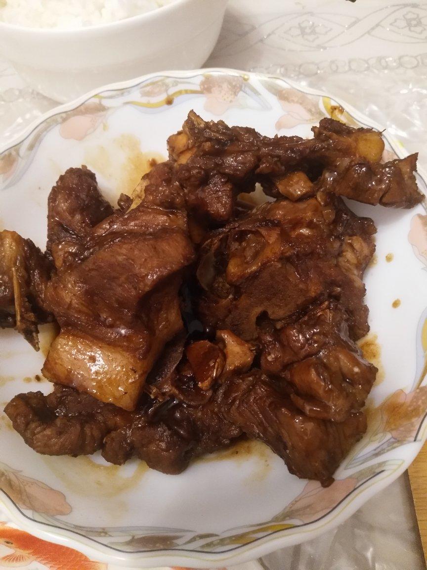 红烧排骨