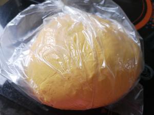 南瓜椰蓉面包的做法 步骤2