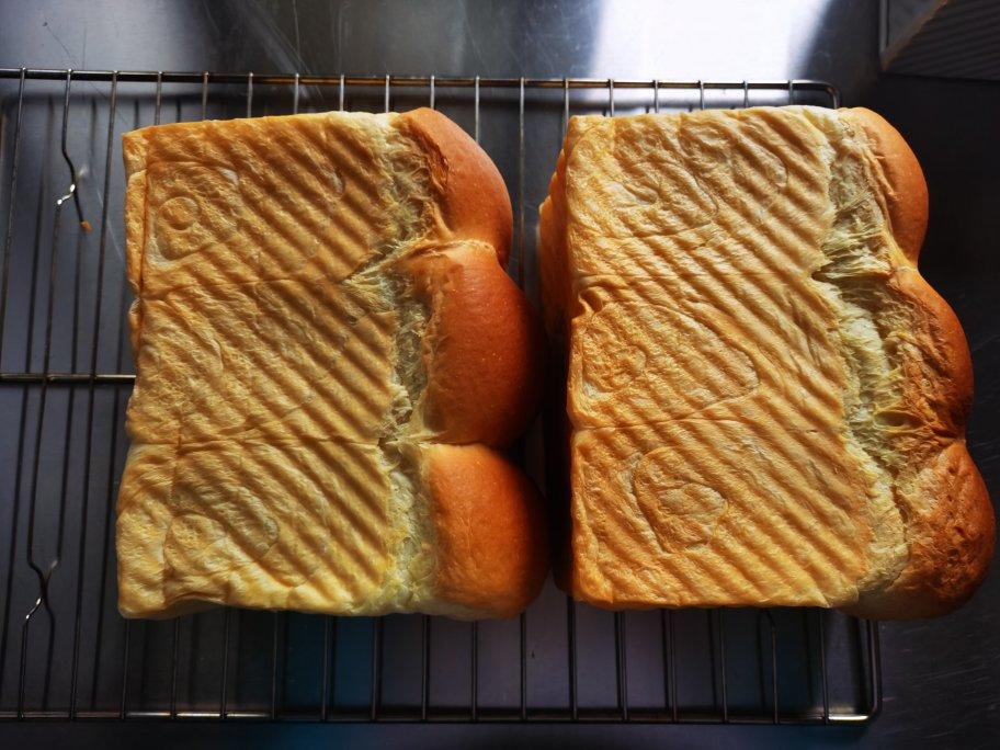 幸福绵绵 ❘ 软白吐司