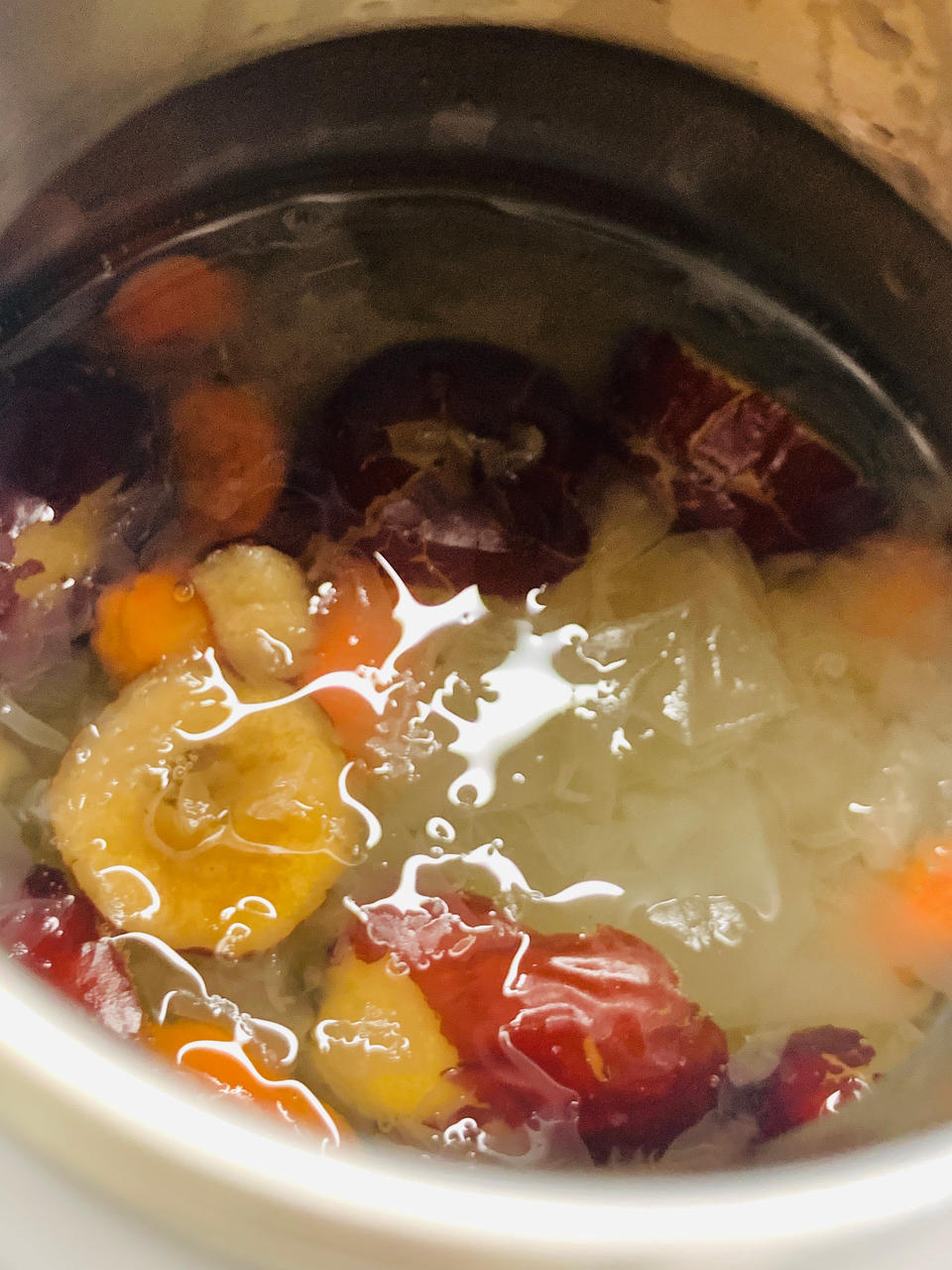 莲藕花生猪蹄汤【11月北鼎养生壶食谱】