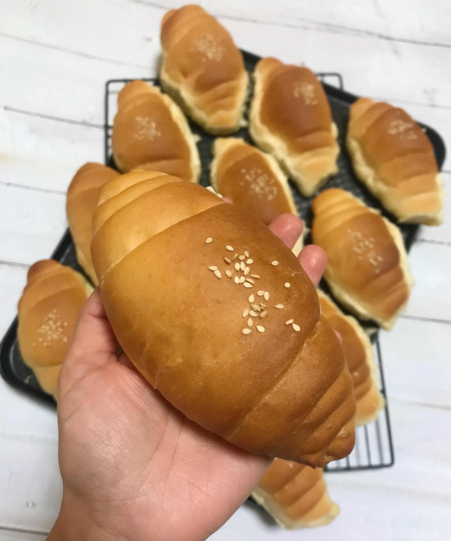 日式の盐可颂·盐面包..