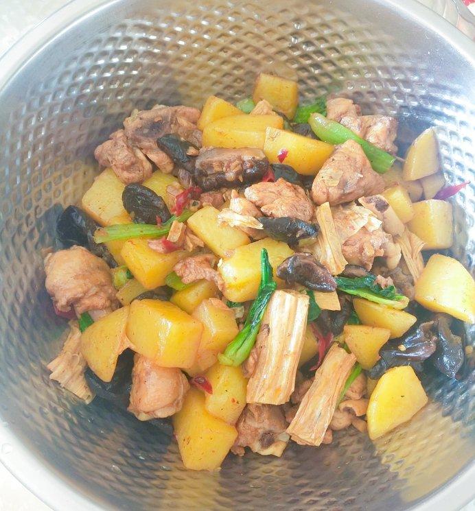 超下饭的土豆鸡块（步骤详细）