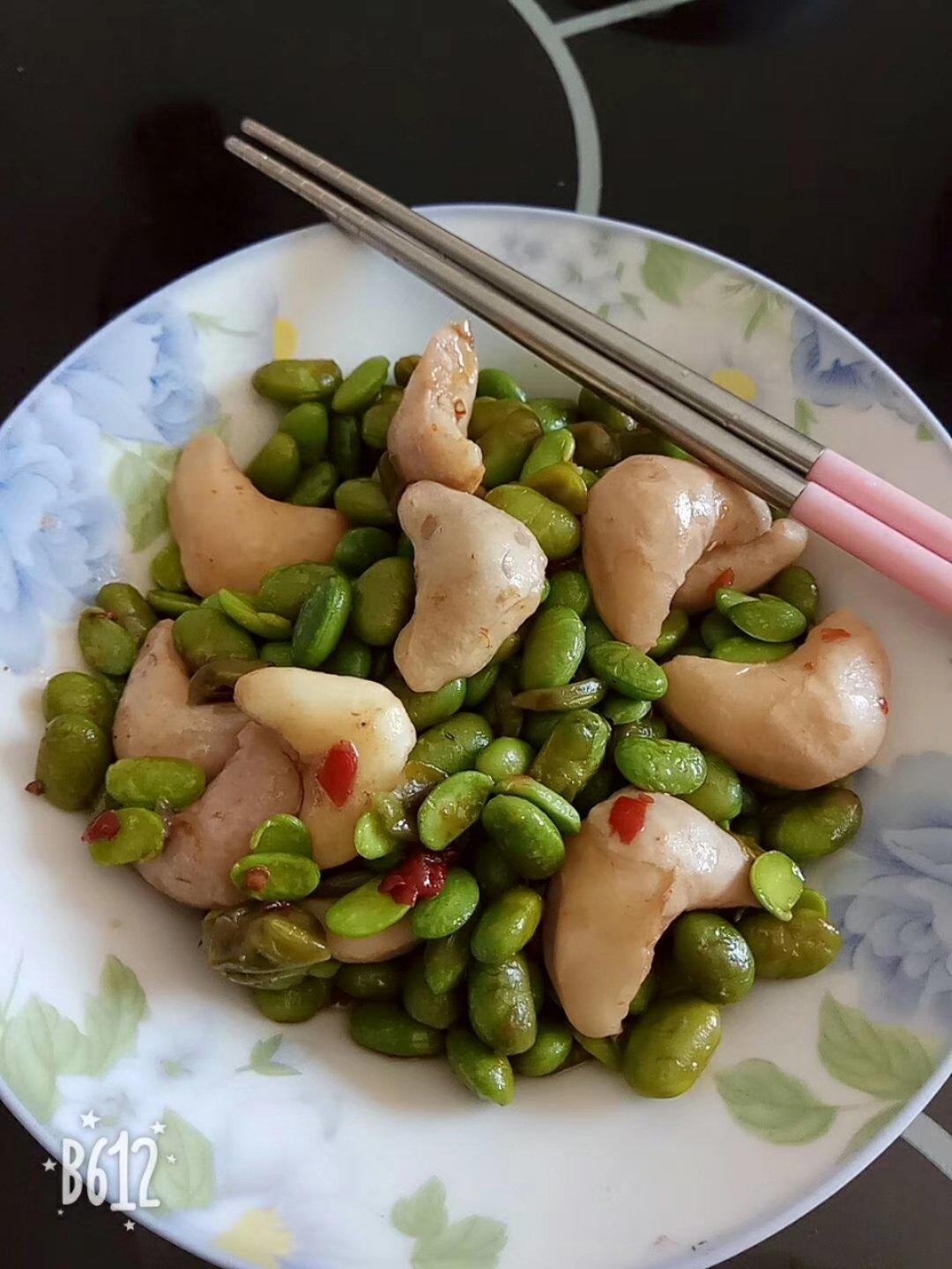 毛豆菱角米
