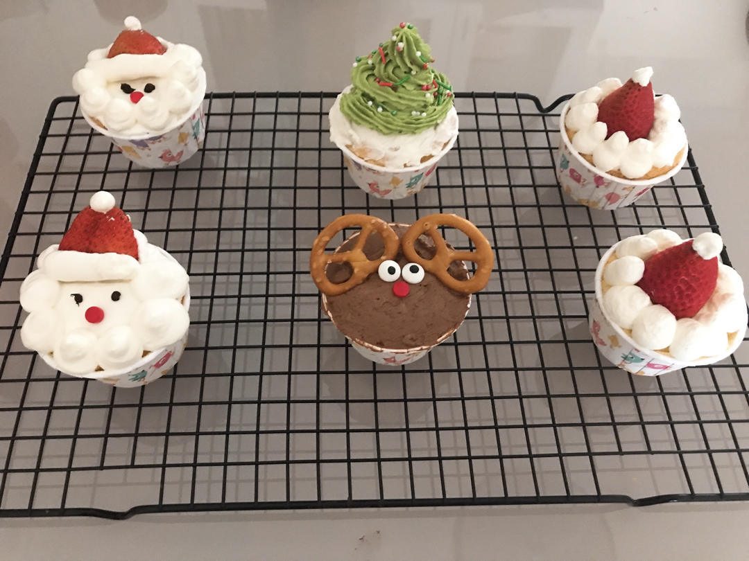 超可爱圣诞主题纸杯蛋糕🎄一次学会9种❗️