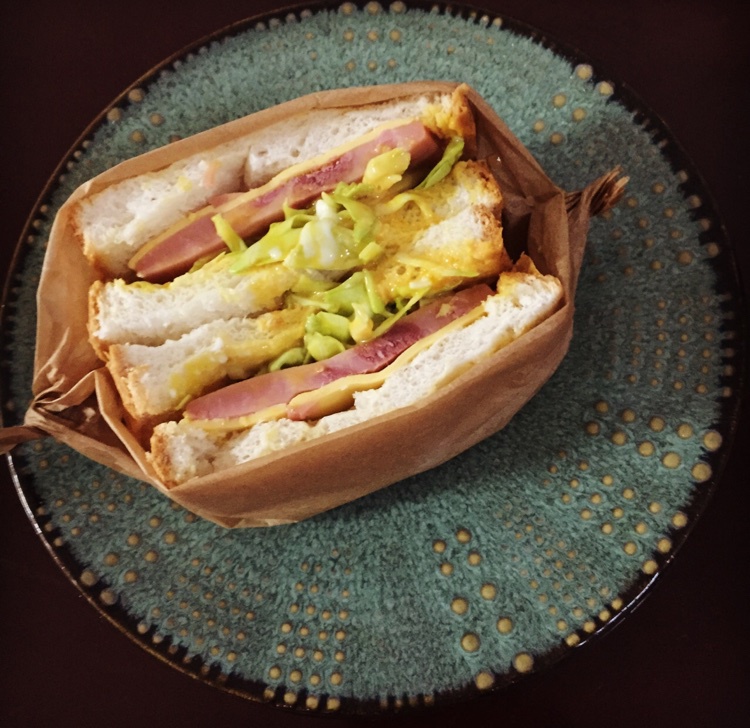 ins上超火的沼サン（沼三明治）