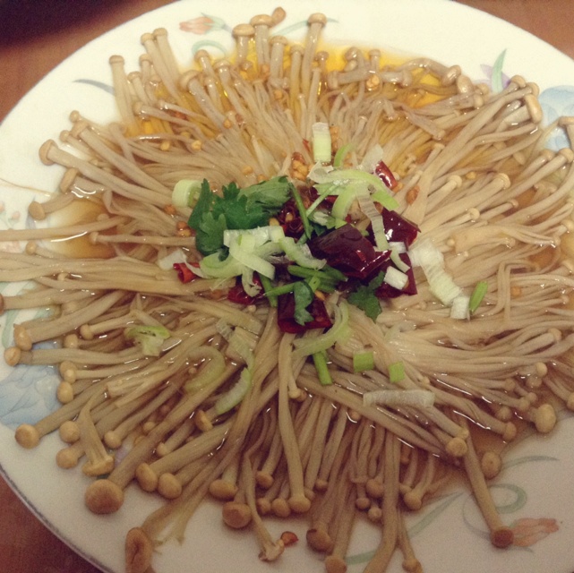油泼金针菇
