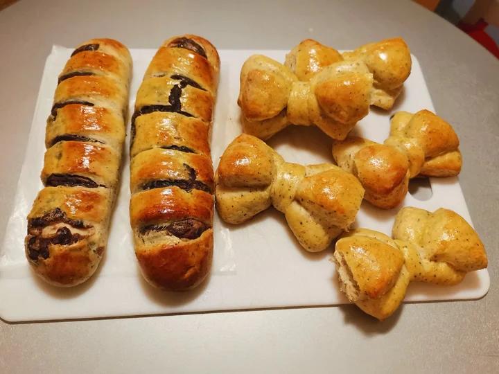 超软的奶香红豆沙面包