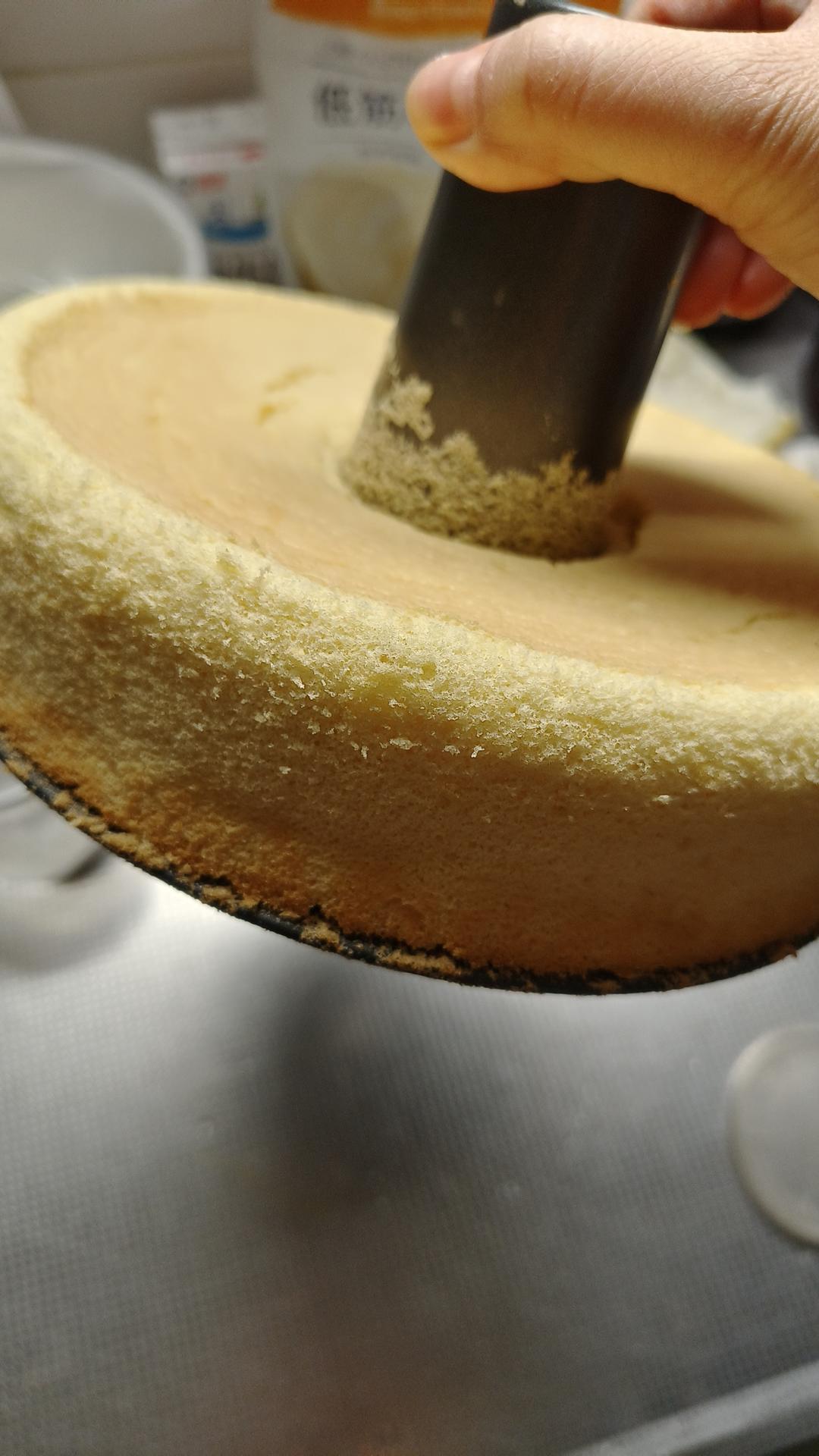 软绵绵戚风纸杯蛋糕