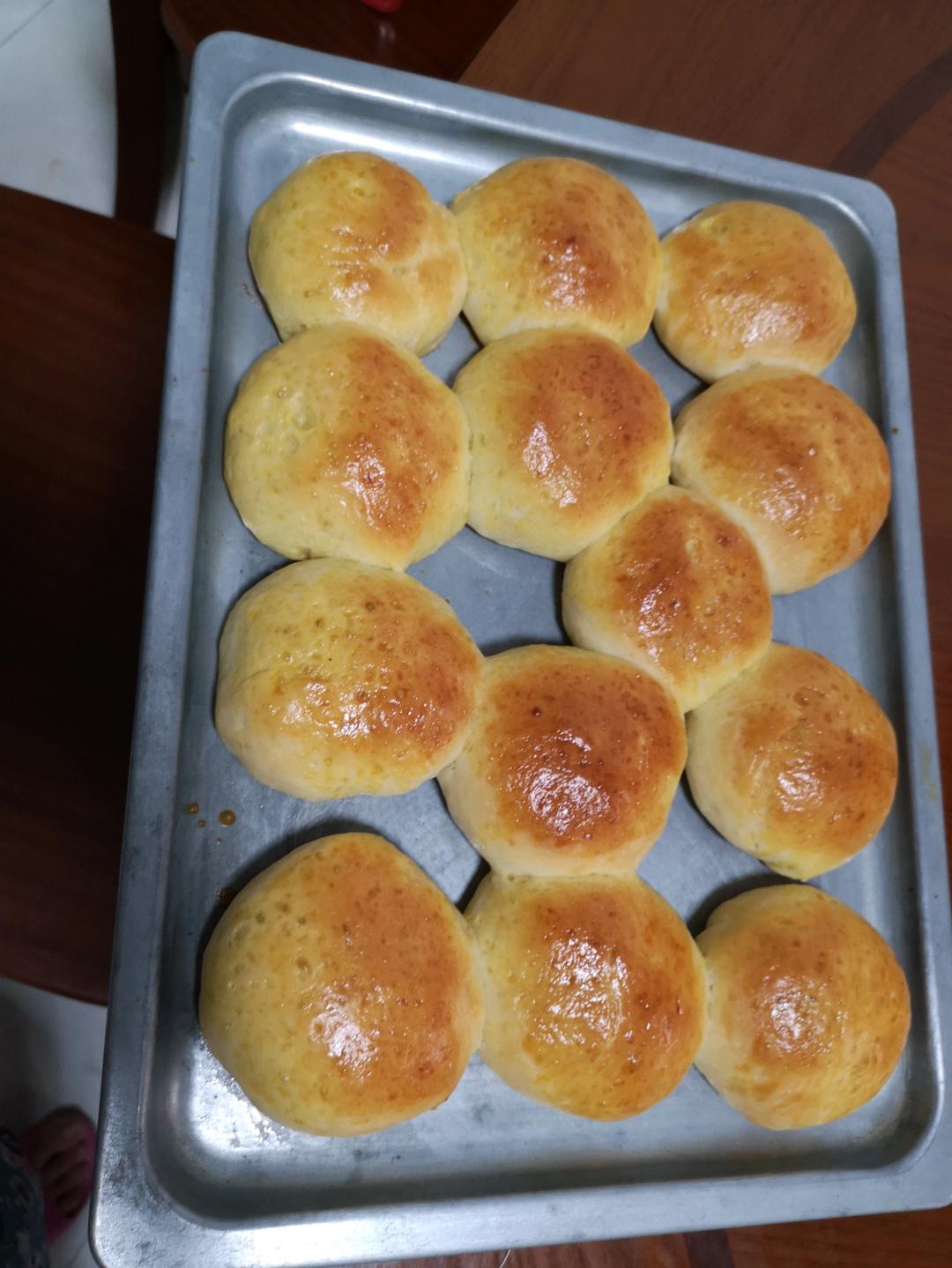 超软牛奶餐包，此配方超软不甜易出膜，放一礼拜不变硬