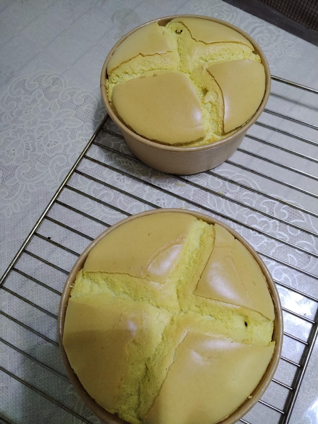 像云朵一样柔软的牛奶软蛋糕
