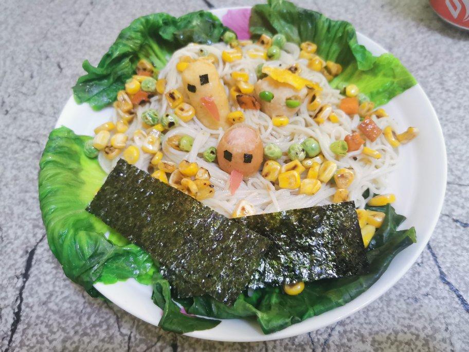 饥饿的小鸟面条