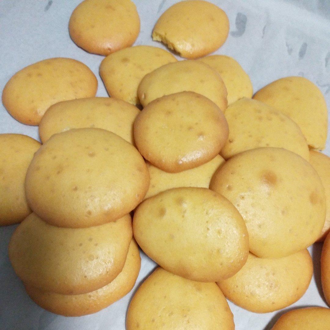 鸡蛋小饼干