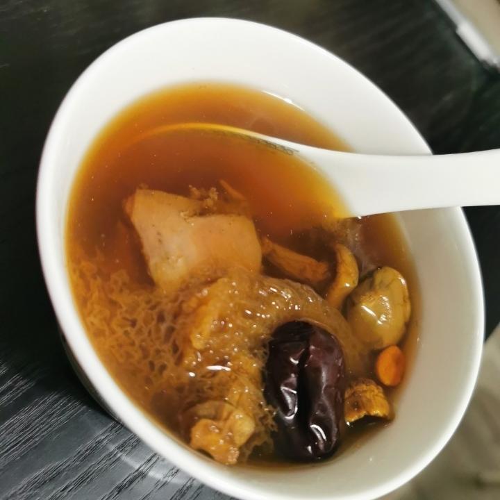 保命汤姬松茸炖鸡汤