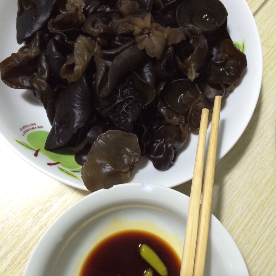 木耳刺身（快手 好吃停不下）