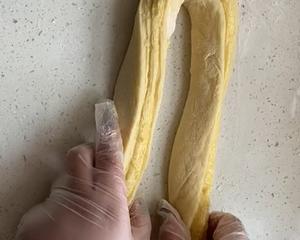 椰蓉吐司面包（超松软 新手来）的做法 步骤11