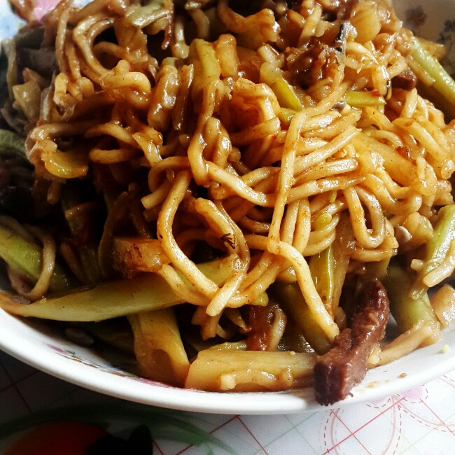 豆角焖面