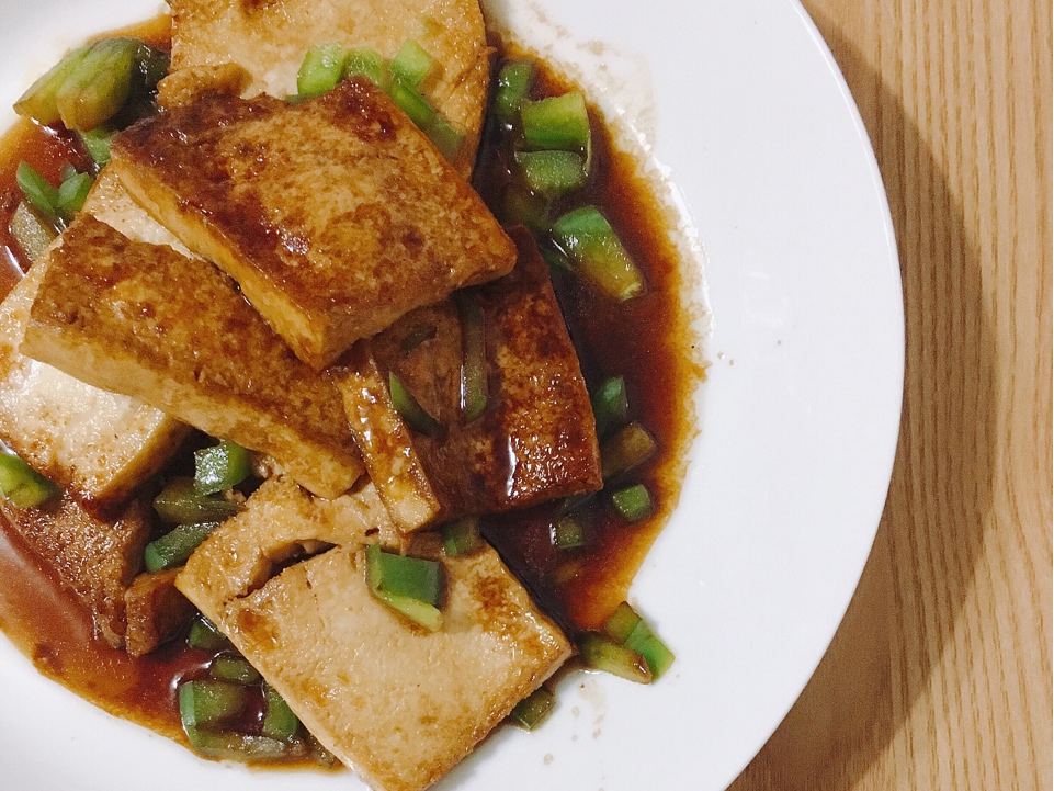 豆腐煎着吃外焦里嫩又很家常的做法
