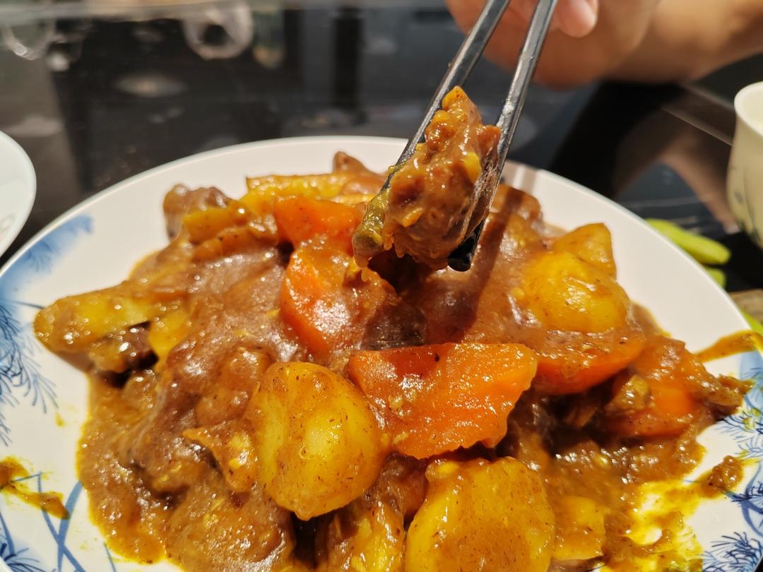 吃一口就爱上的咖喱牛肉/牛腩