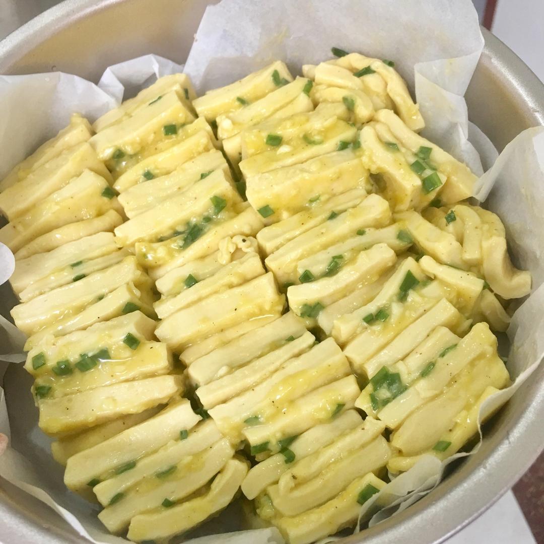 橄榄油蒜香手撕包