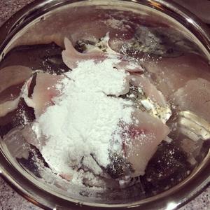 快手版水煮鱼的做法 步骤2