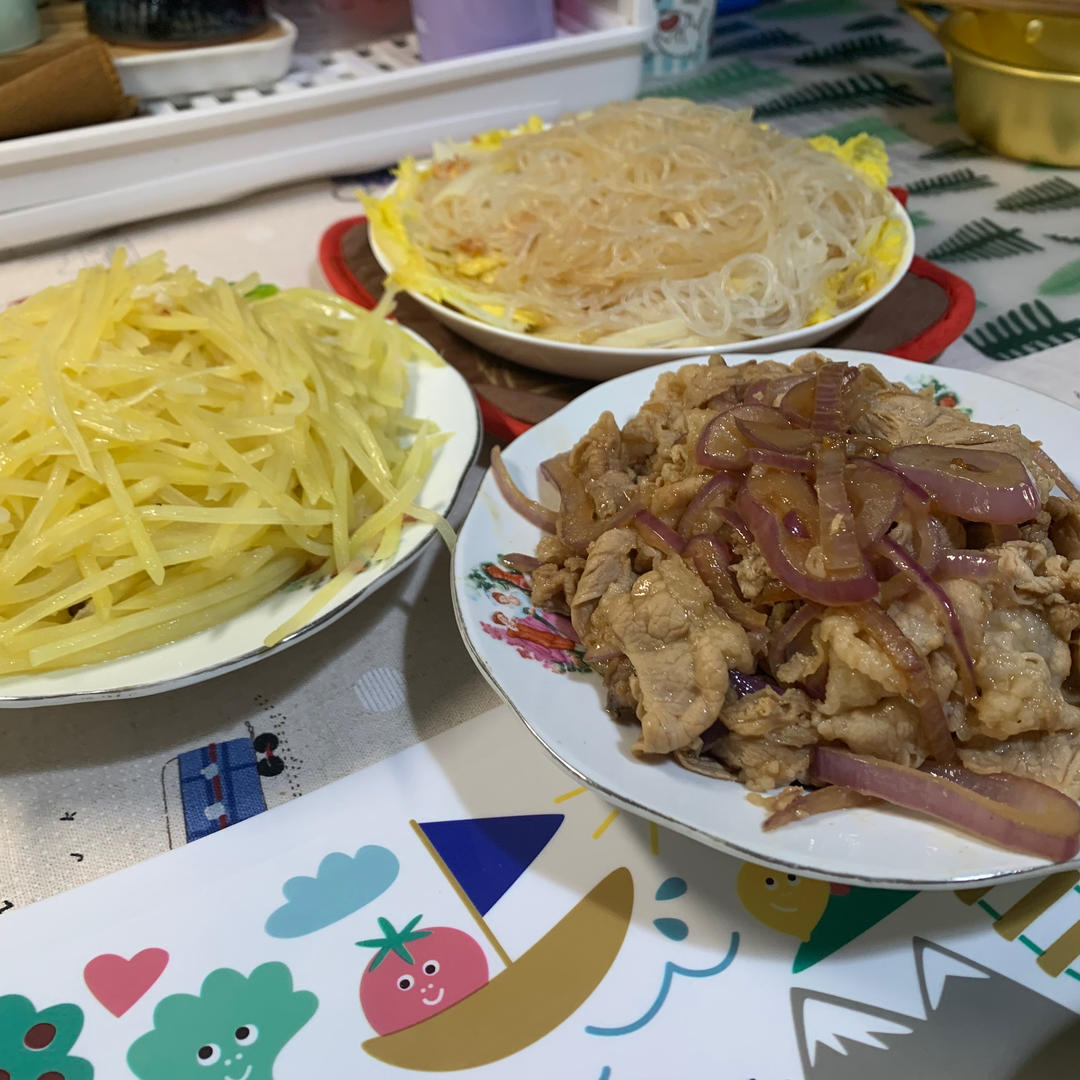 好吃到舔盘的秘制洋葱炒肥牛卷！拌饭巨香