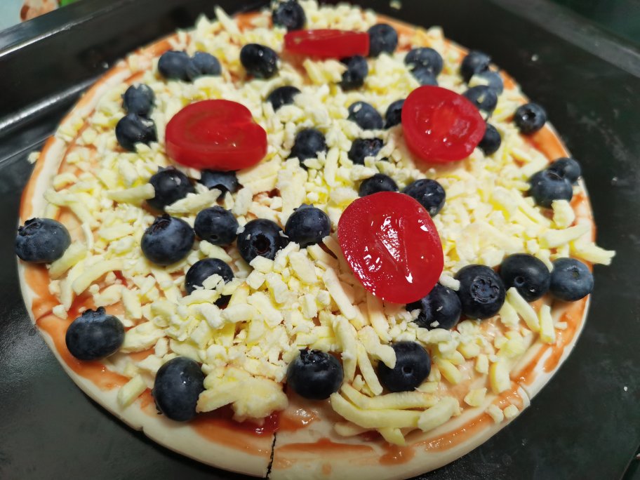 爆浆蓝莓披萨