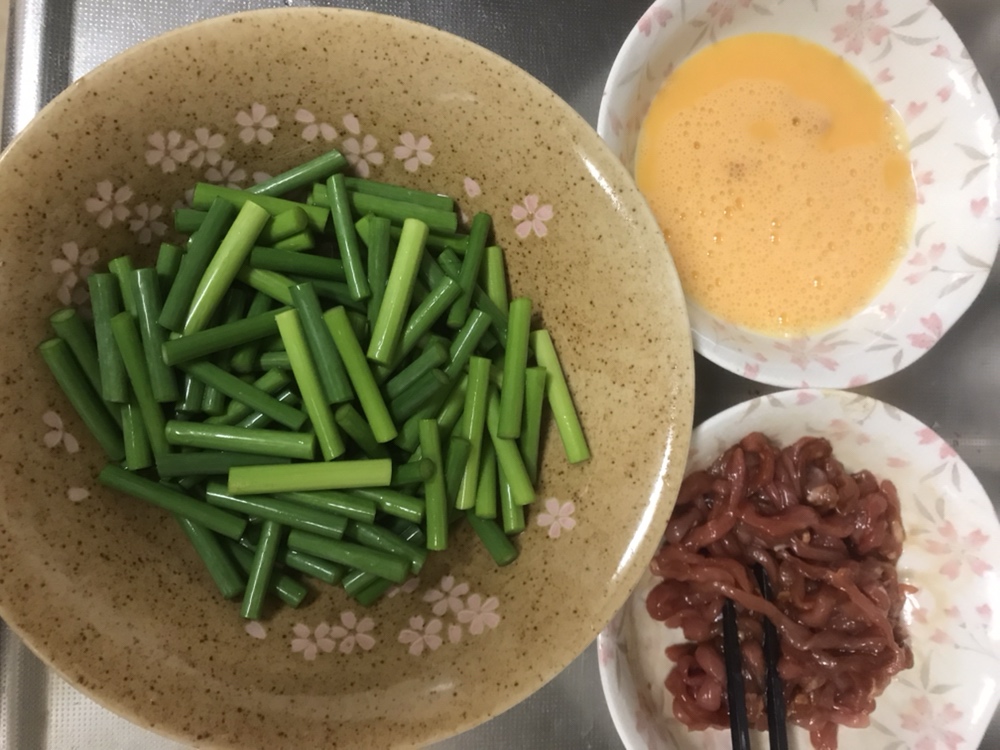 蒜苔炒肉丝的做法 步骤6
