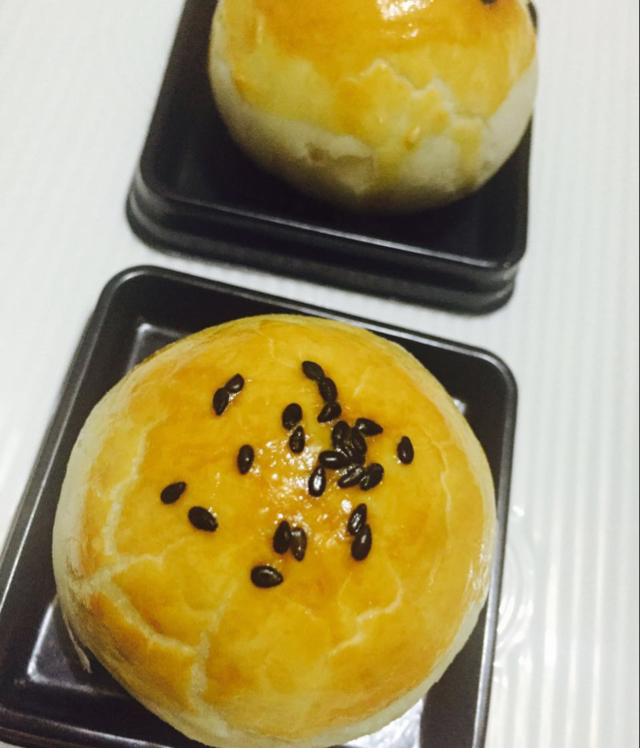 蛋黄酥