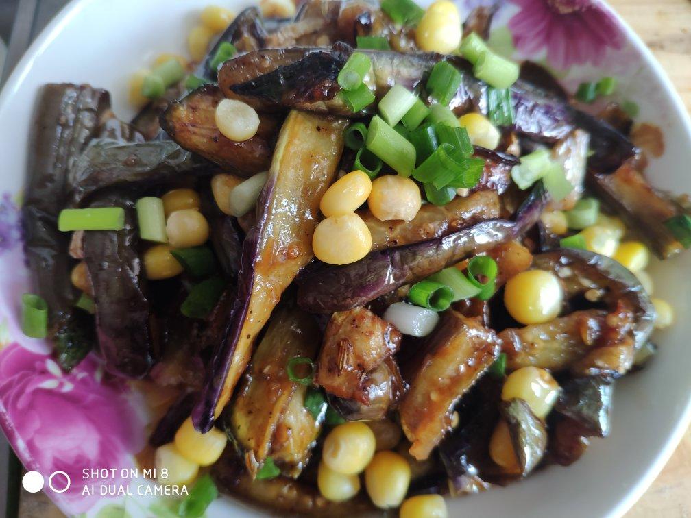 奥运快手拌饭：葱香肥牛&豉香鸡&炭烧茄子