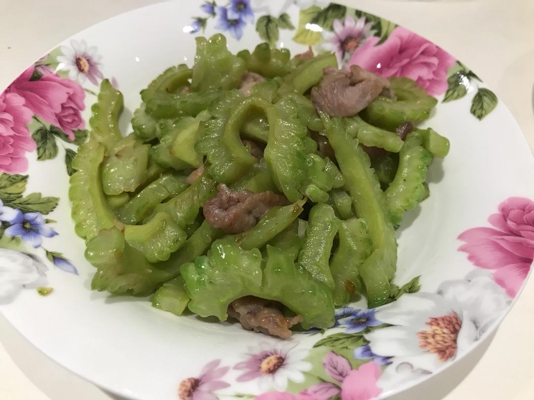 苦瓜炒肉
