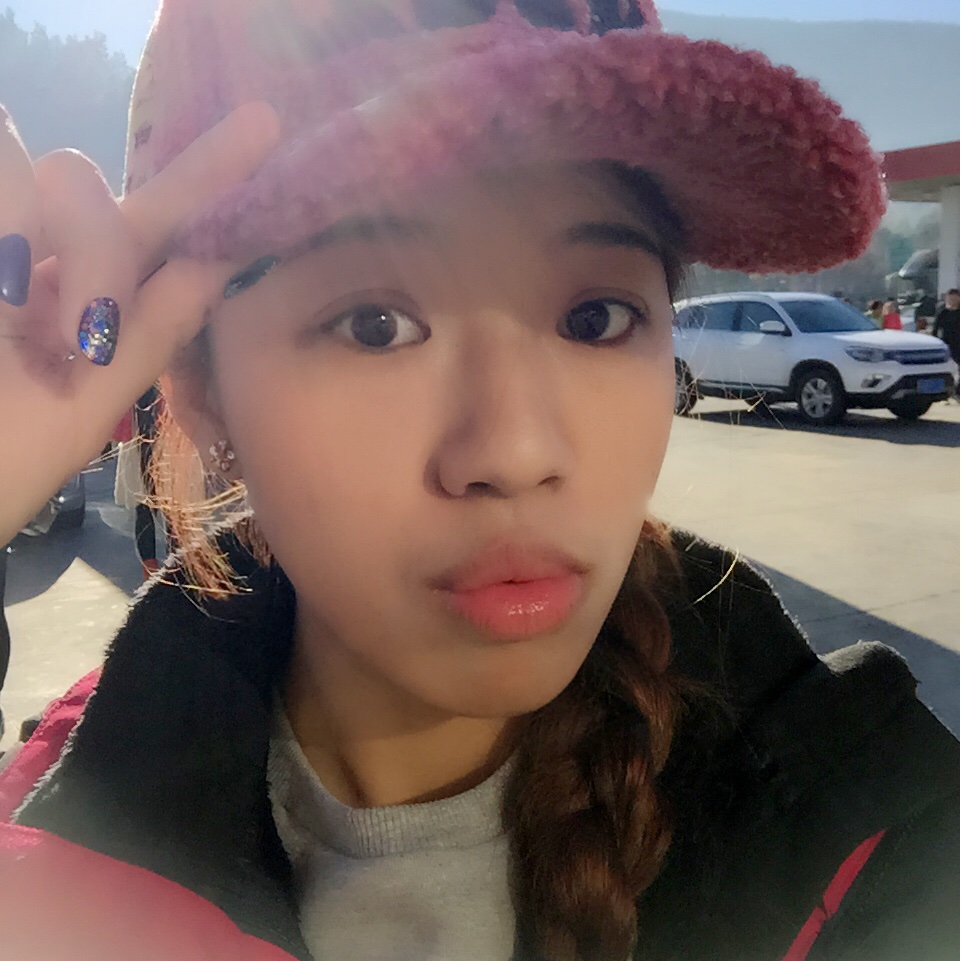 兜兜似樱桃