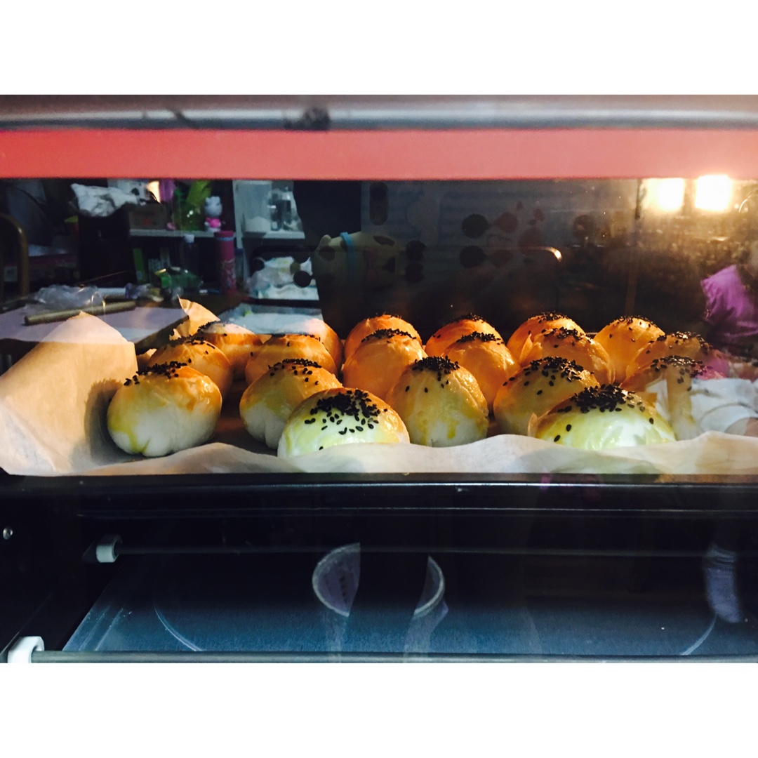 蛋黄酥酥酥（超级奶香黄油版）
