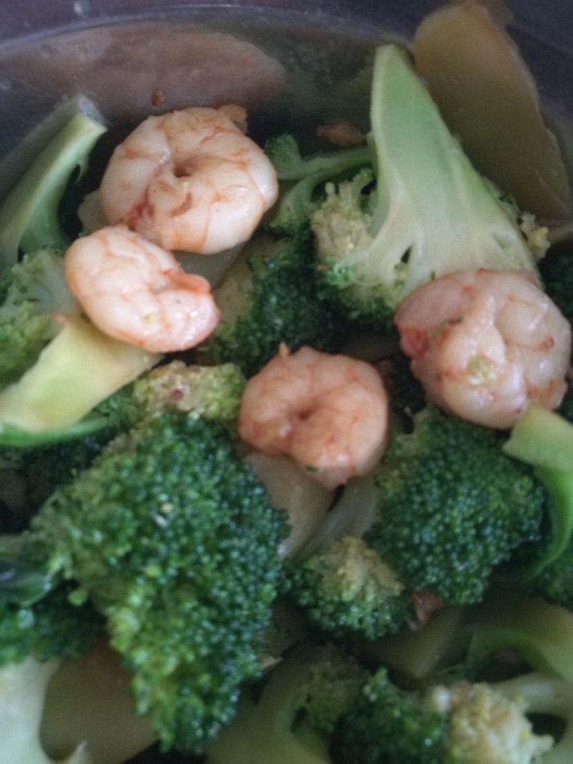 虾仁炒西兰花
