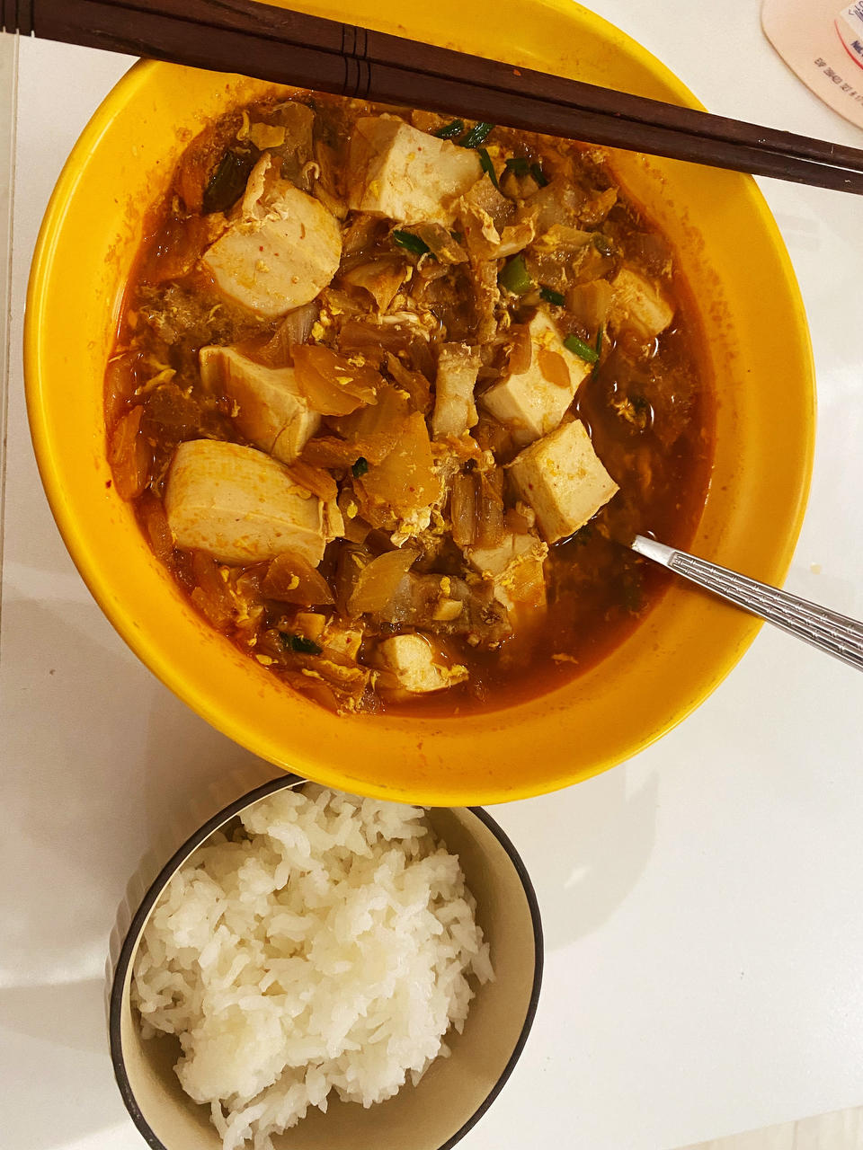 韩国大妈亲授— 韩式泡菜豆腐汤