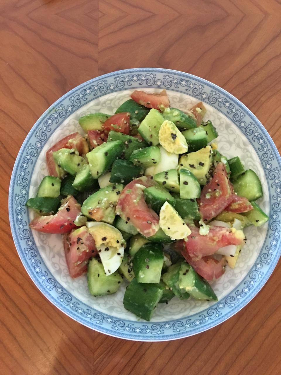 【减脂小厨房】牛油果沙拉