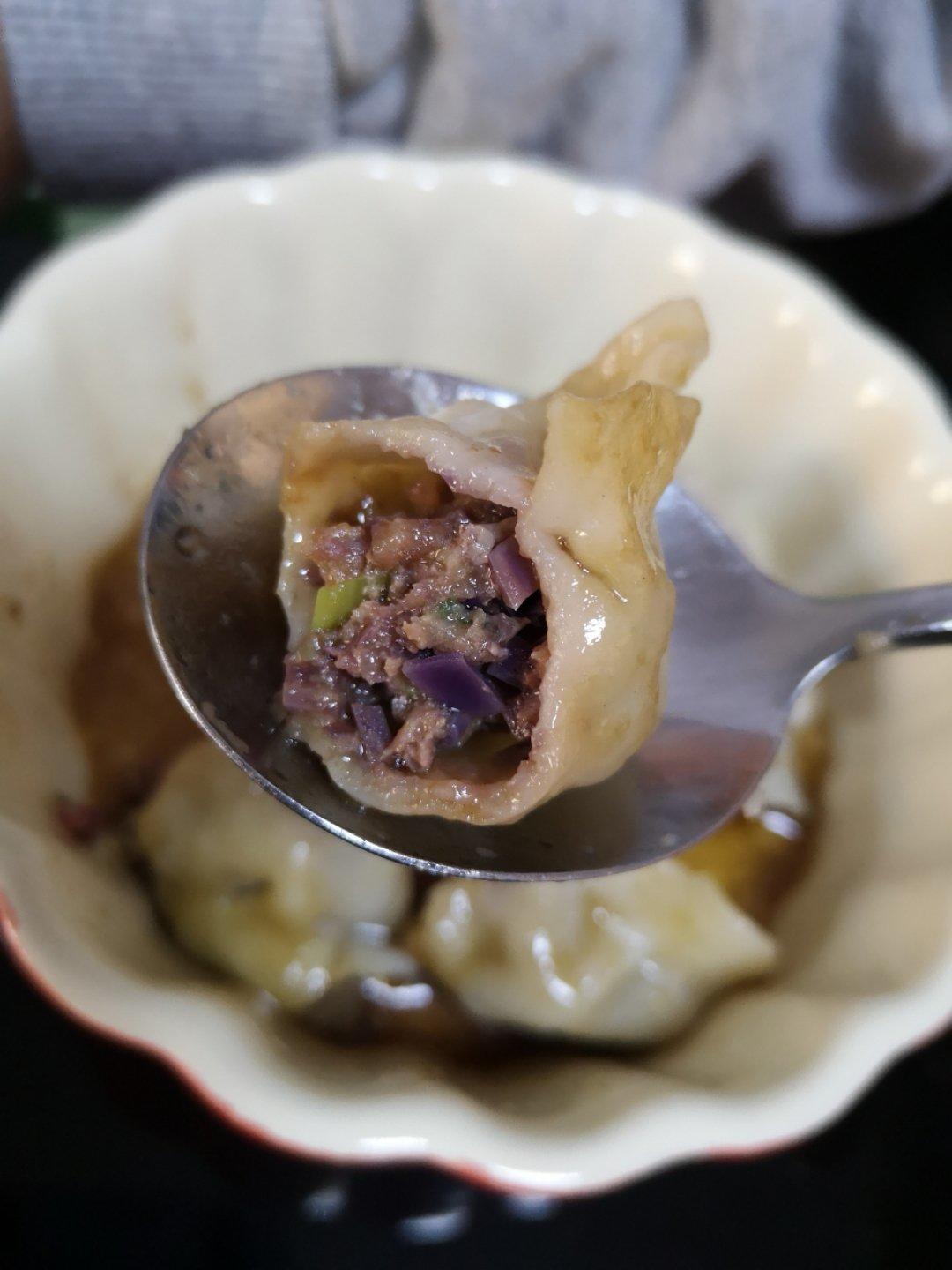 紫甘蓝大肉饺子