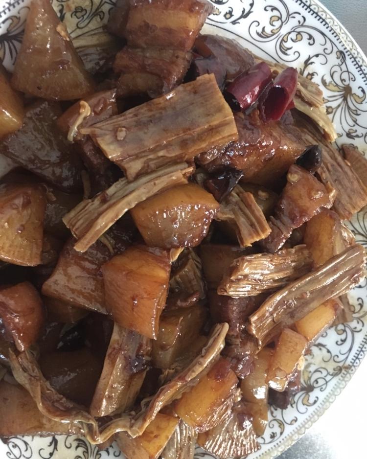 腐竹烧肉