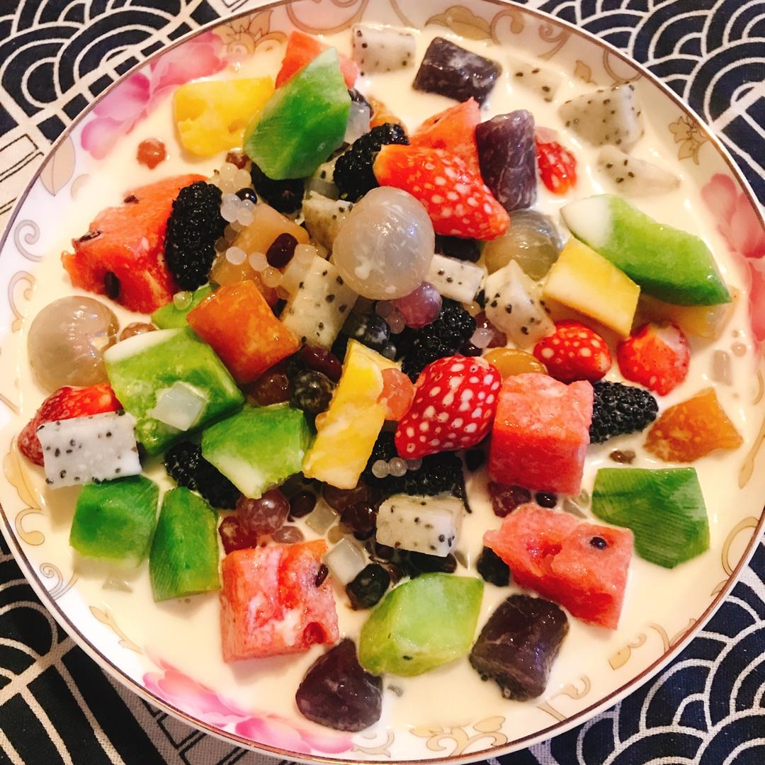 爱的空做的椰奶水果捞满记甜品