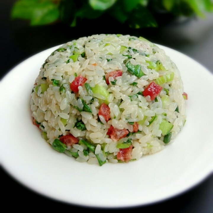 腊肠青菜炒饭