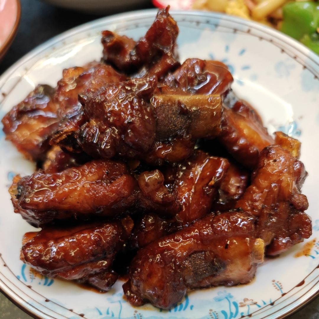 厨师长教你：“懒人排骨”的家常做法，口感很棒味道新颖，收藏了