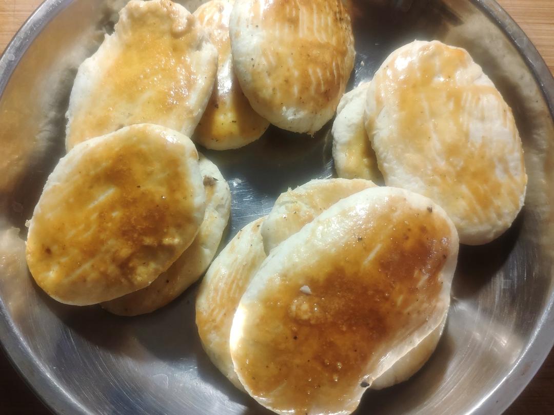 芝麻椒盐牛舌饼（北京小吃）